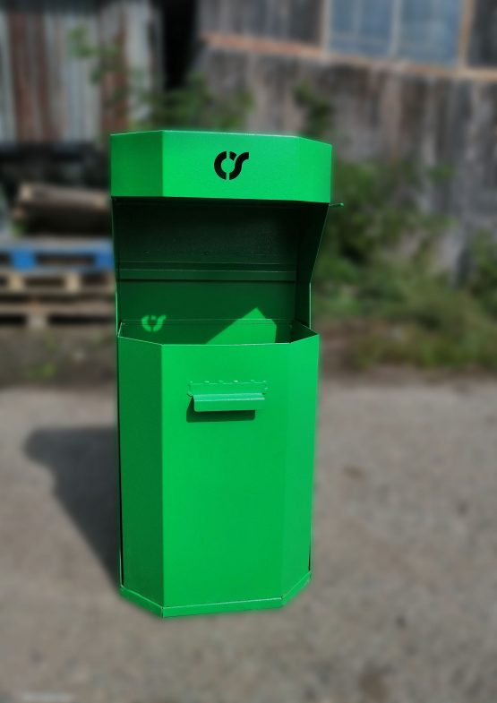 Odpadkový koš s popelníkem